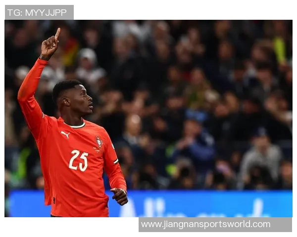 德转最新左后卫身价榜揭晓努诺门德斯以7500万欧元高居第一